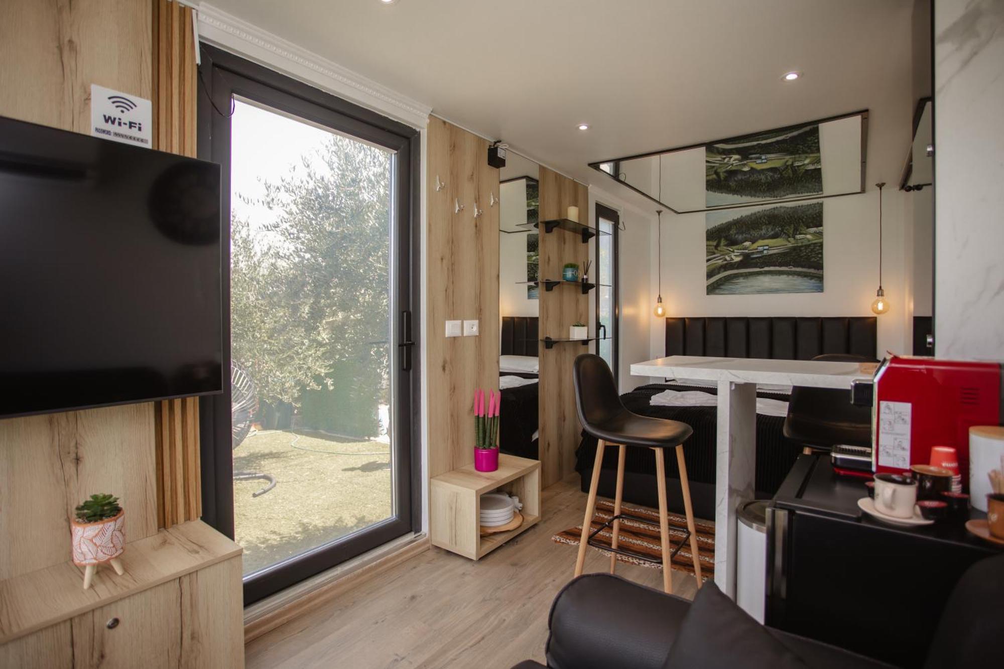 446 Tiny House Shiroke Villa Kültér fotó