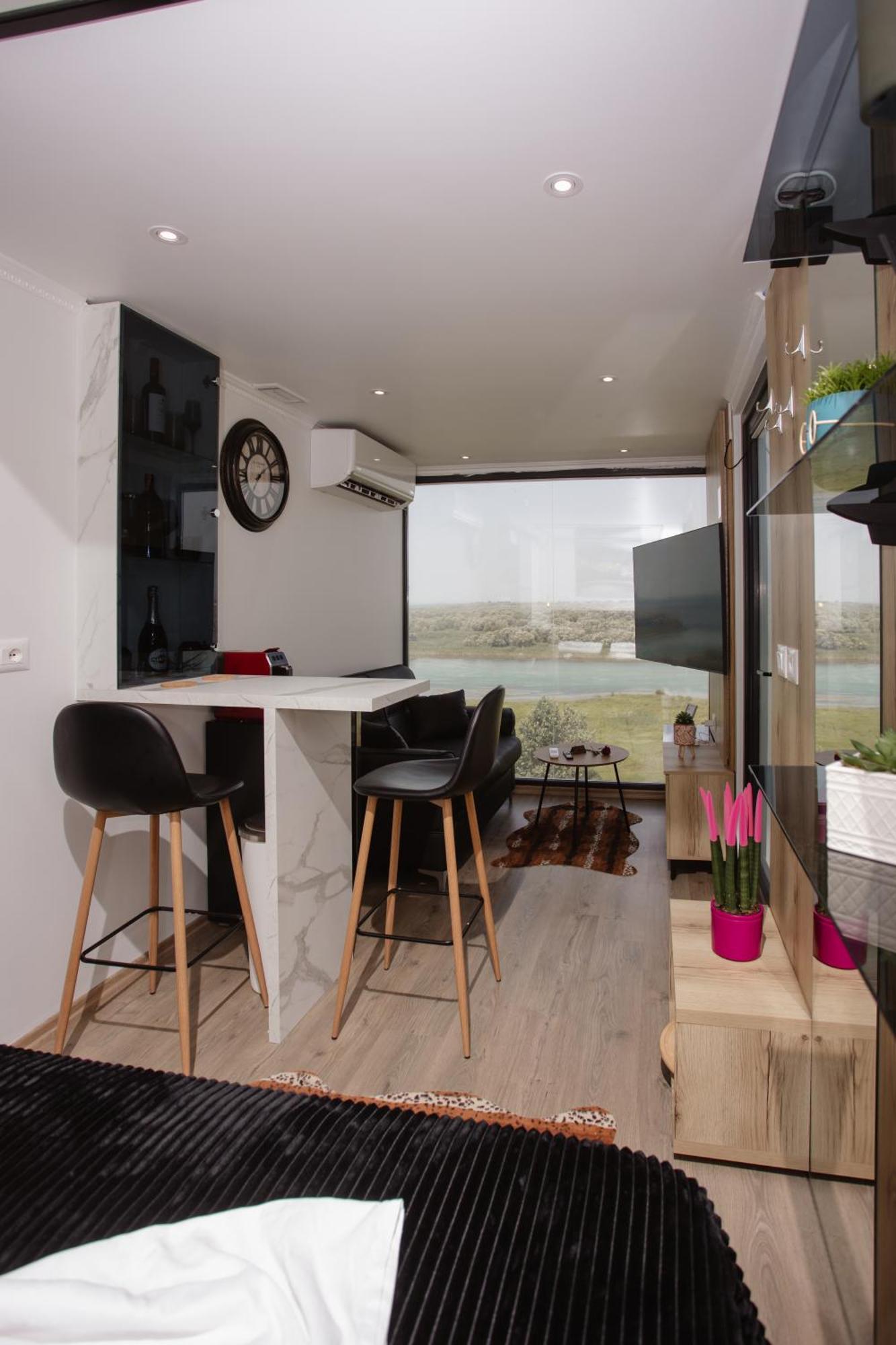 446 Tiny House Shiroke Villa Kültér fotó